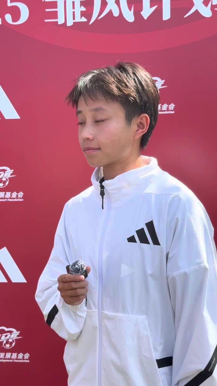 乐鱼体育-2025年“雏凤计划”训练营在京开营，张琳艳寄语U15女足乘风振翅