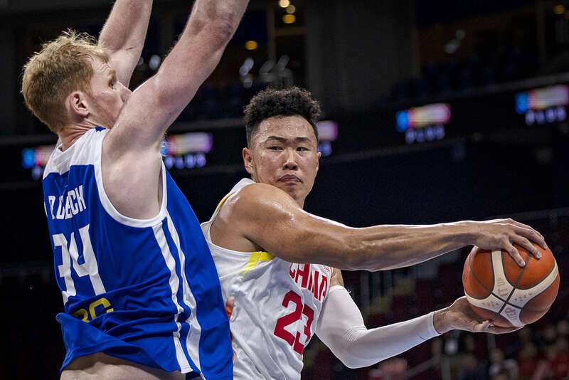 乐鱼体育-逆转中国台北队 中国男篮世预赛两连胜