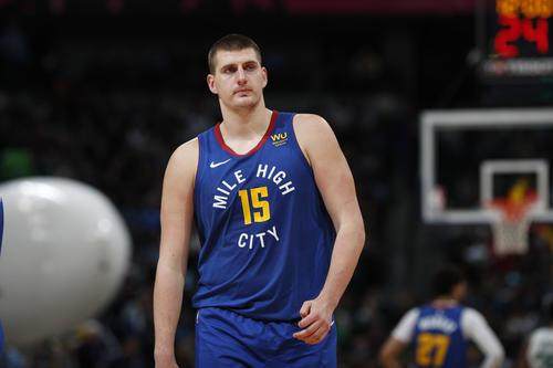 【观察】揽获三项个人大奖 2014届新秀迎来集体爆发